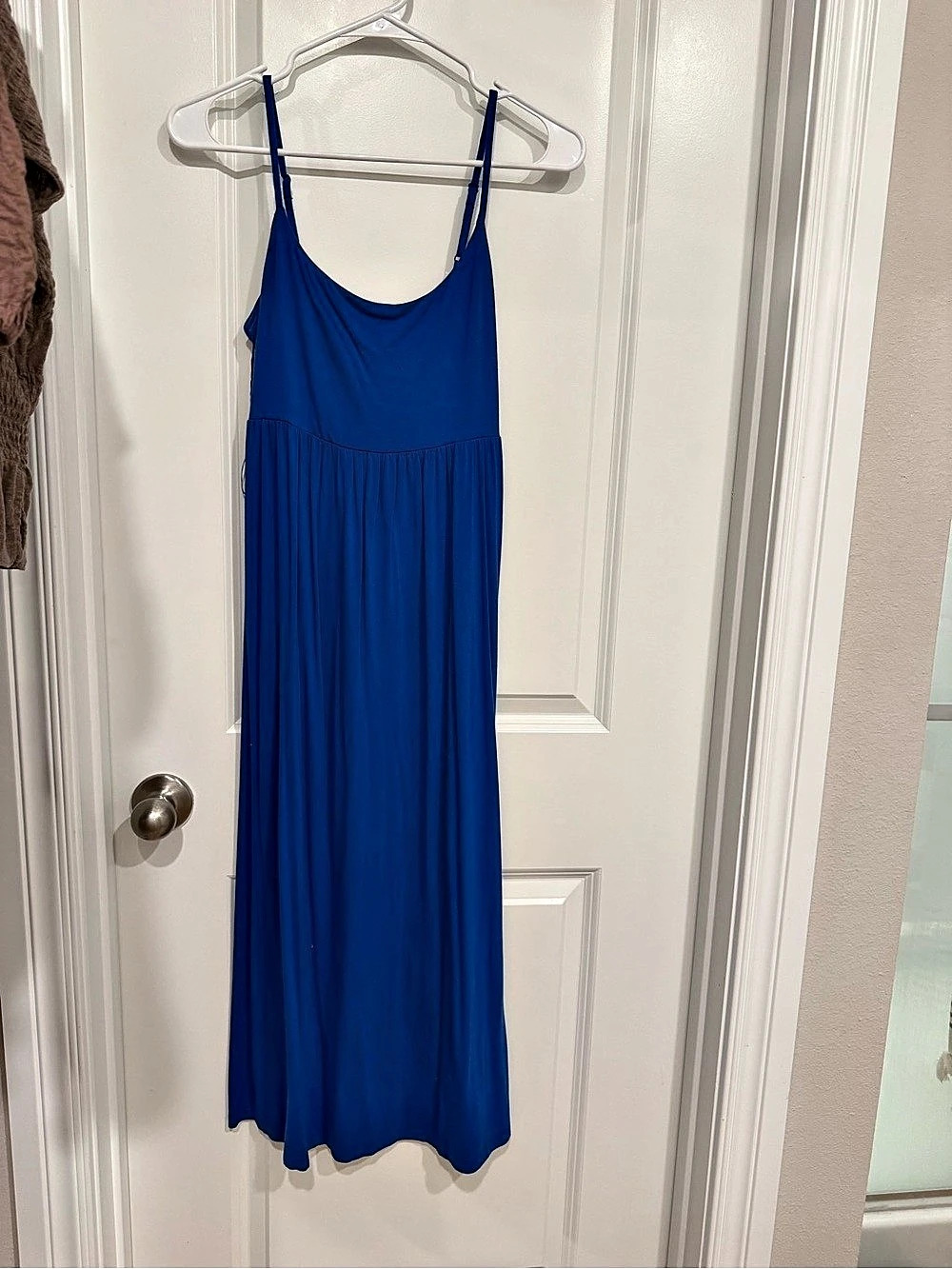 Old Navy Maxi Dress in Blue Size Medium Like New